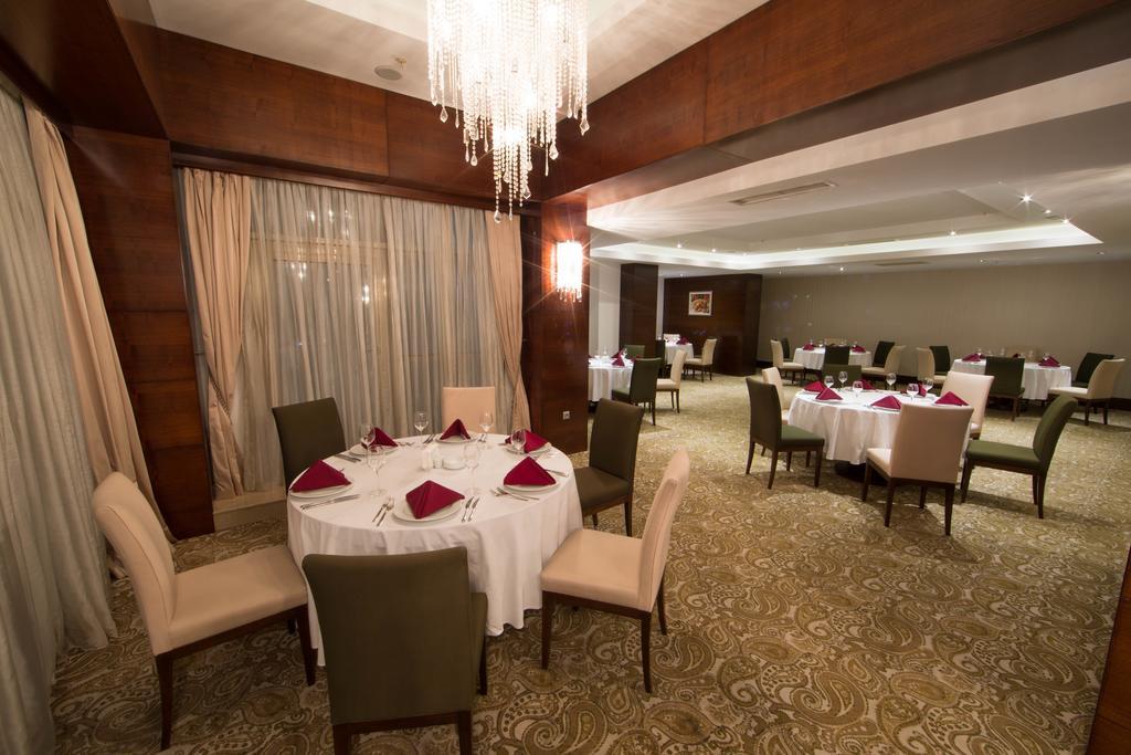 Qafqaz Baku City Hotel & Residences Εξωτερικό φωτογραφία